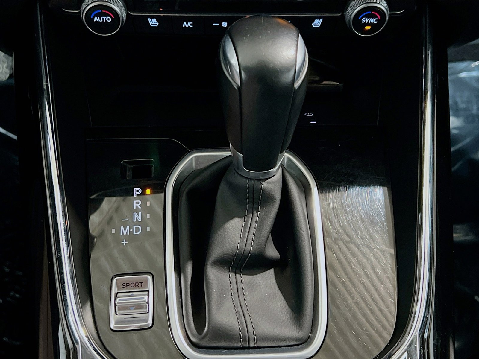 Used 2023 MAZDA CX-9 Touring Plus image 12