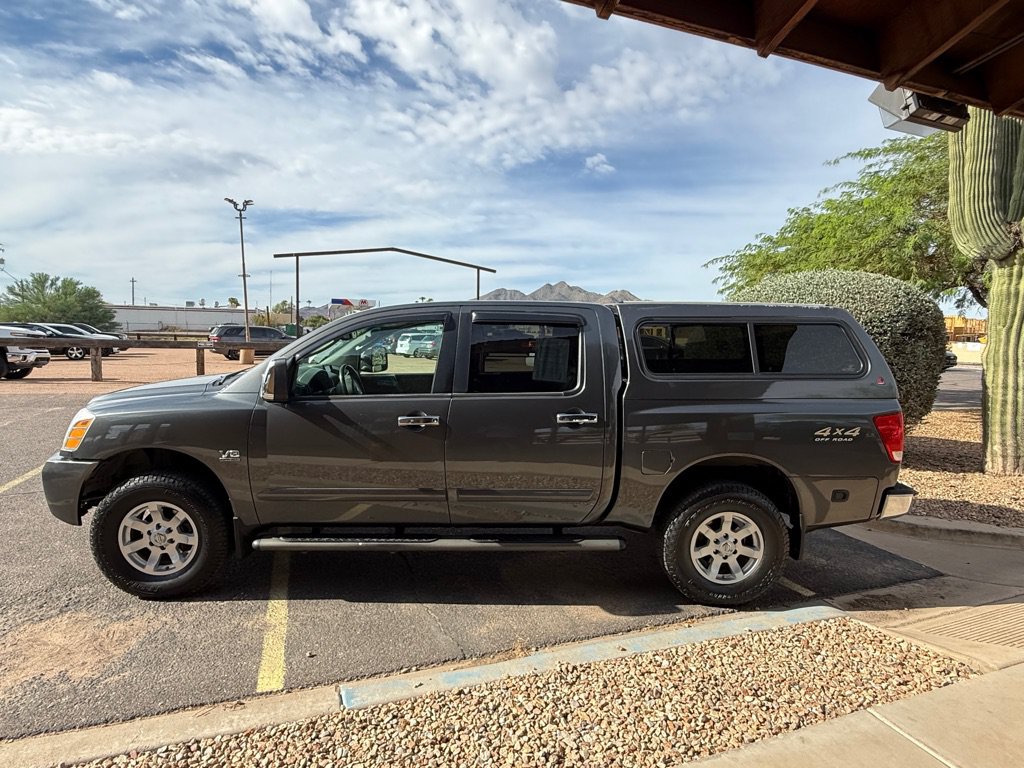 Used 2004 Nissan Titan LE w/ (NAV) Nissan Navigation Pkg AWD/4WD image 4