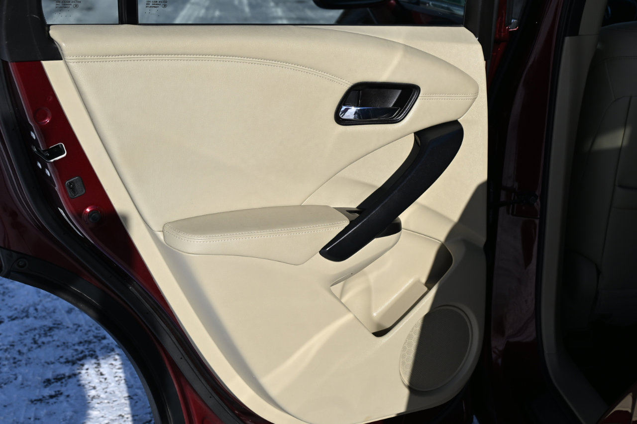 Used 2016 Acura RDX AWD w/ Technology Package image 40