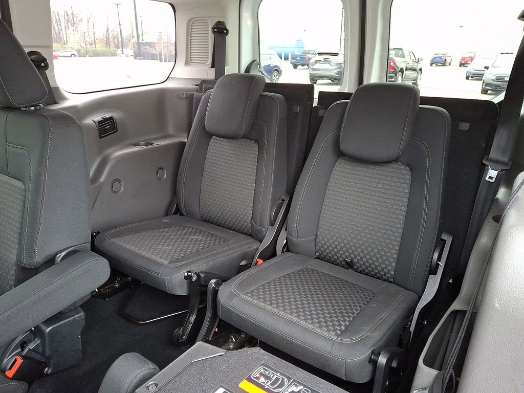 Used 2019 Ford Transit Connect XLT image 14
