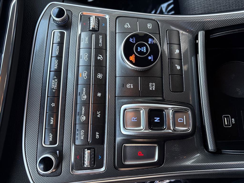 Used 2023 Hyundai Santa Fe SEL image 27