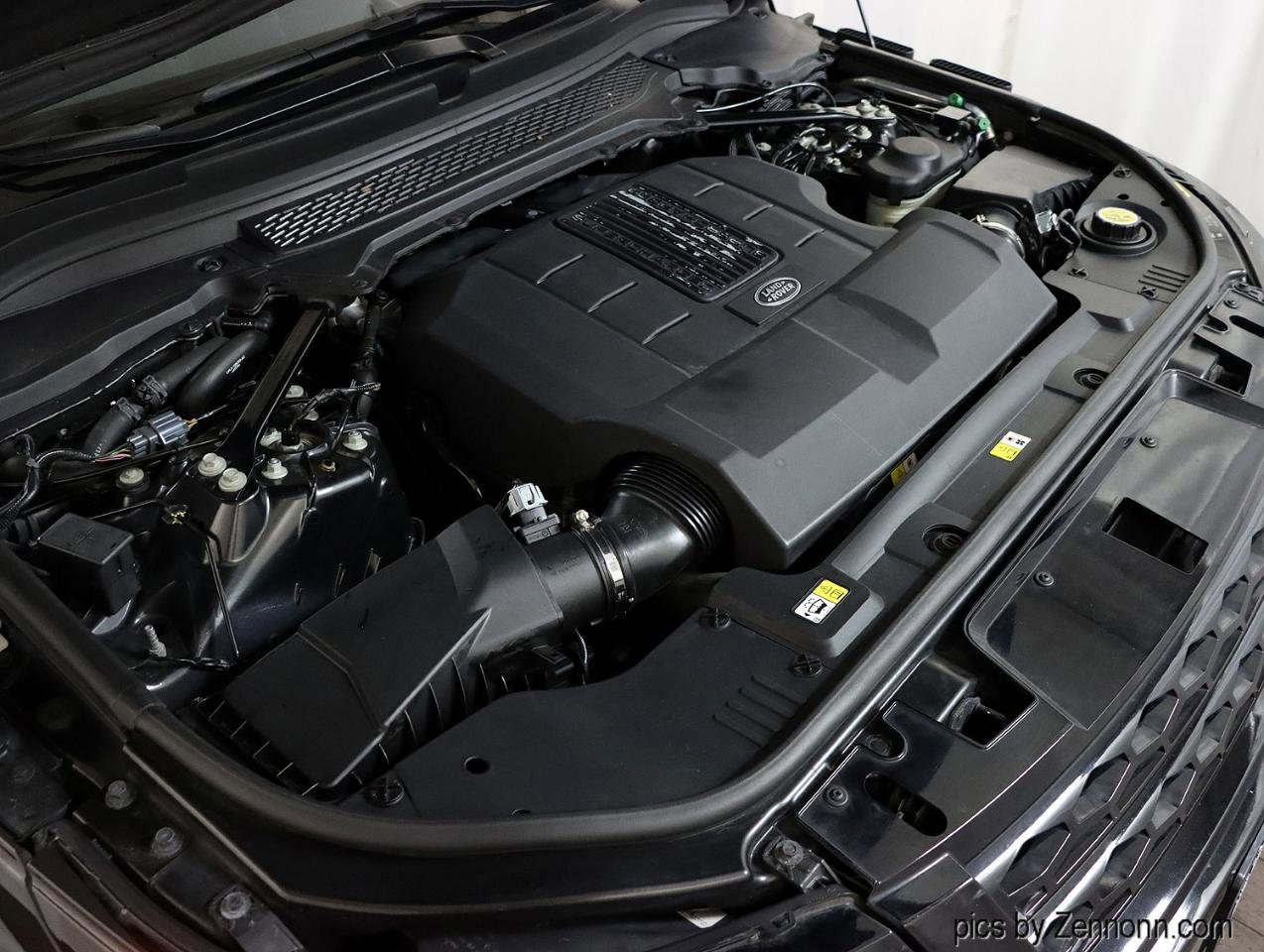 Used 2016 Land Rover Range Rover Sport Supercharged AWD/4WD image 35