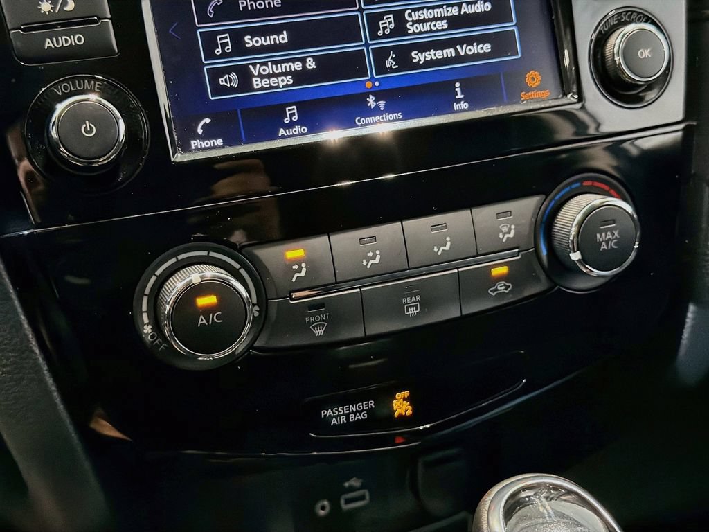 Used 2019 Nissan Rogue S w/ Special Edition Package AWD/4WD image 15