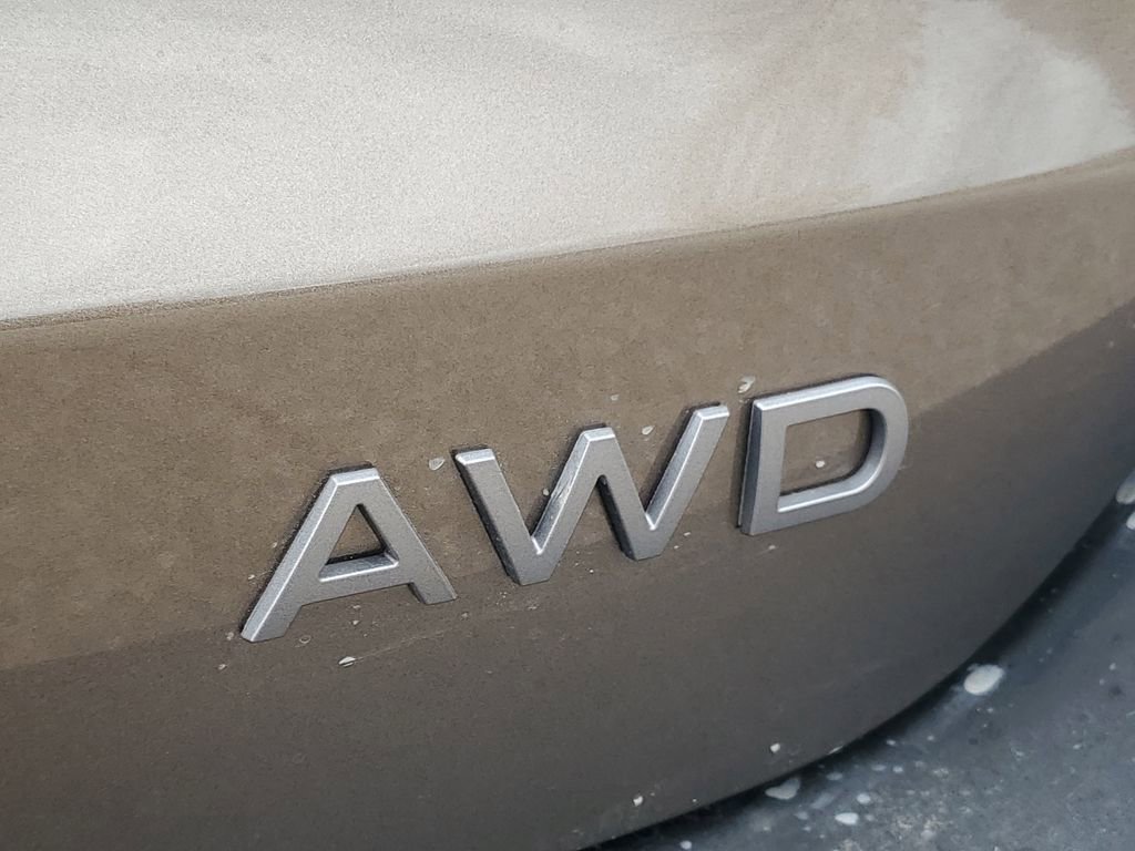 New 2026 Nissan Kicks SV w/ SV Premium Package AWD/4WD image 7