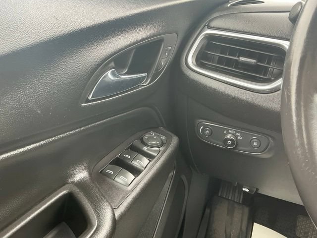 Used 2020 Chevrolet Equinox LT AWD/4WD image 24