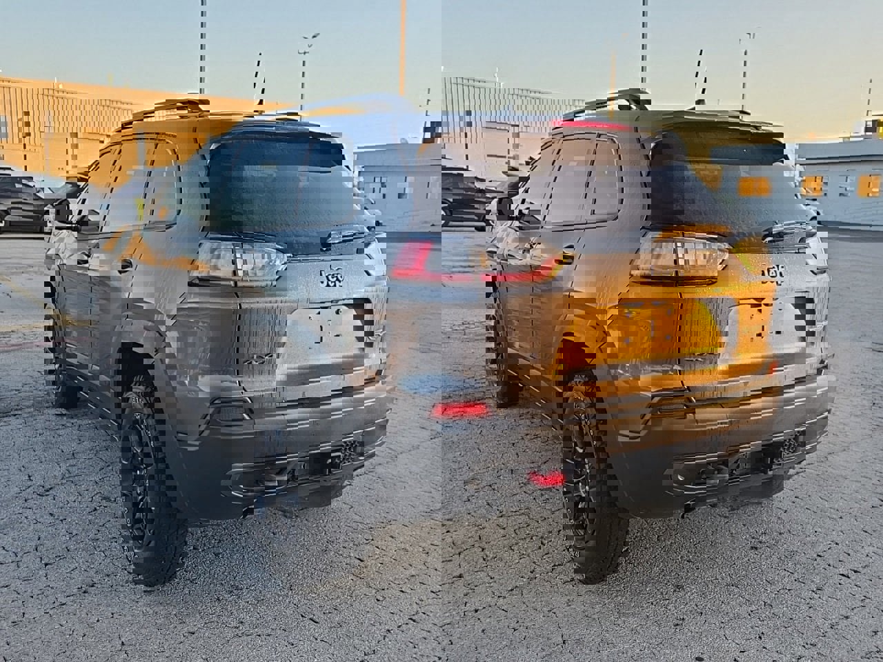 Used 2022 Jeep Cherokee Trailhawk w/ Trailer Tow Group image 4