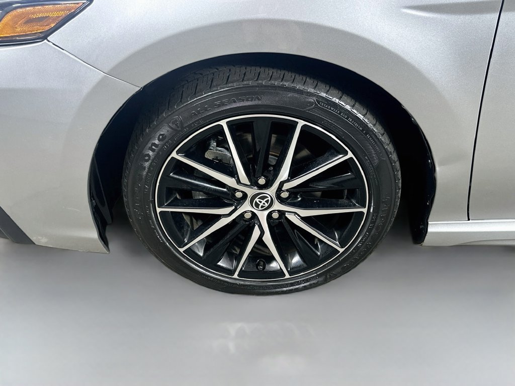 Used 2023 Toyota Camry SE FWD image 8