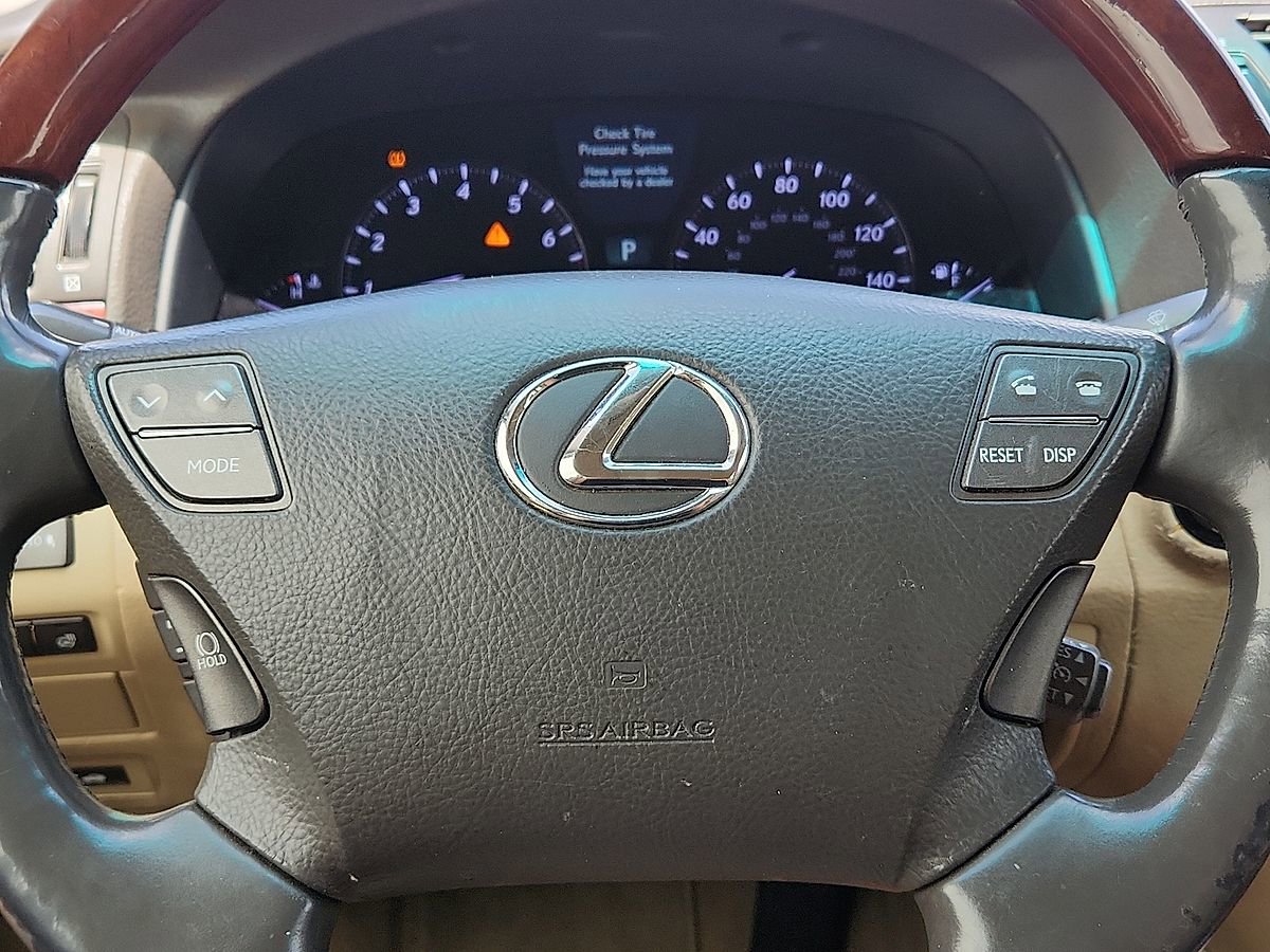 Used 2007 Lexus LS 460 RWD image 11