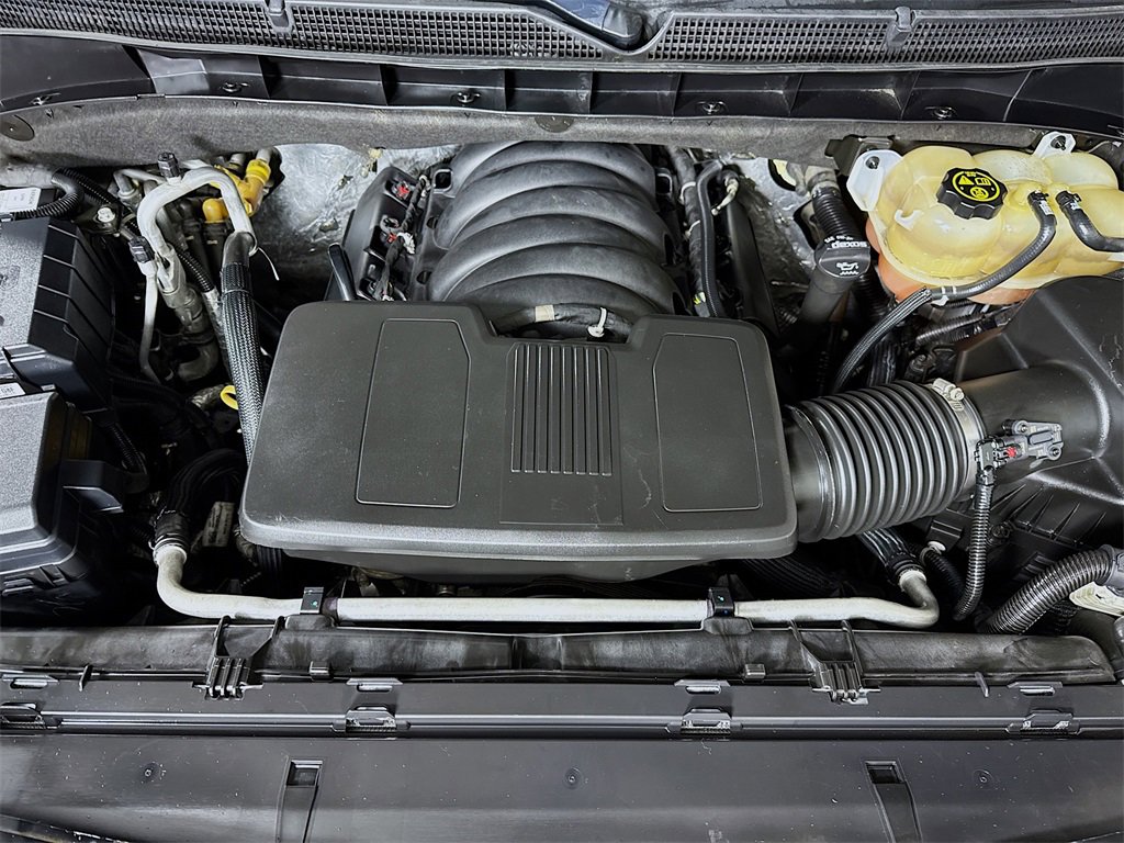 Used 2021 Cadillac Escalade ESV Sport w/ Driver Assist Tech Package image 40