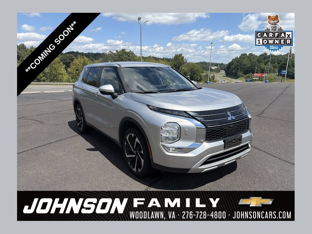 Used 2024 Mitsubishi Outlander SE Black Edition AWD/4WD image 1