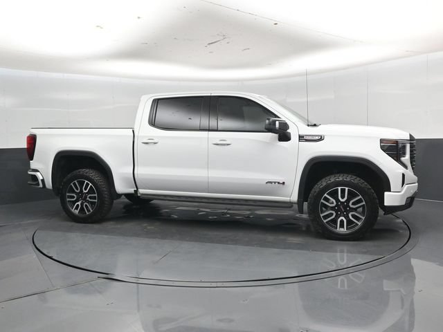 Used 2025 GMC Sierra 1500 AT4 w/ AT4 Premium Package AWD/4WD image 34