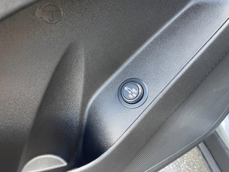 Used 2024 Chevrolet Equinox LT w/ LPO, Floor Liner Package AWD/4WD image 24