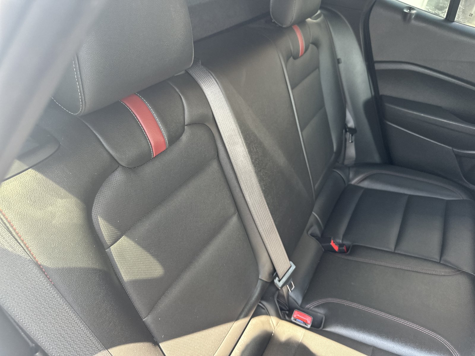 Used 2025 Chevrolet Trax RS w/ Driver Confidence Package FWD image 21