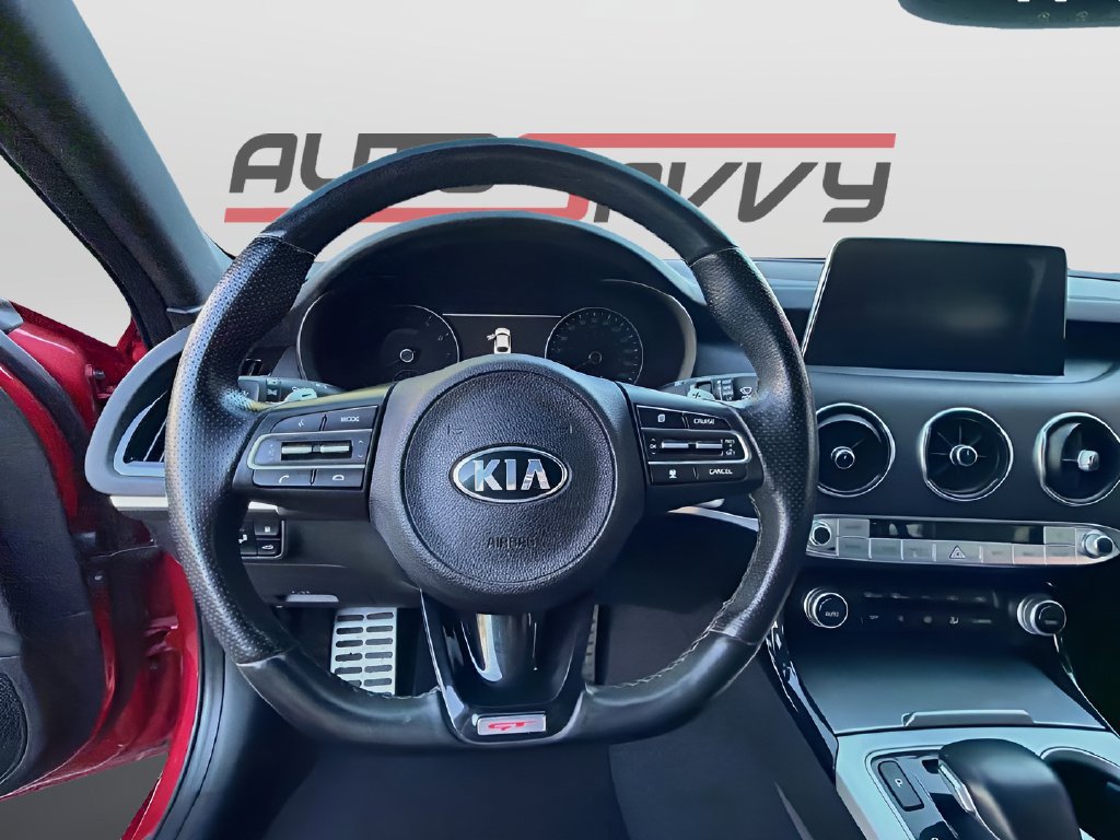 Used 2018 Kia Stinger GT2 RWD image 11