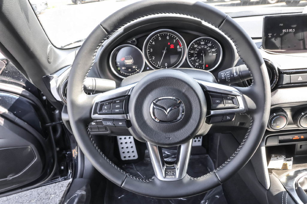 New 2026 MAZDA MX-5 Miata Club w/ Interior Package RWD image 26