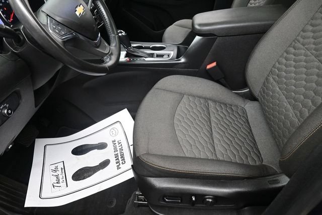 Used 2019 Chevrolet Equinox LT w/ Sun & Navigation Package AWD/4WD image 9