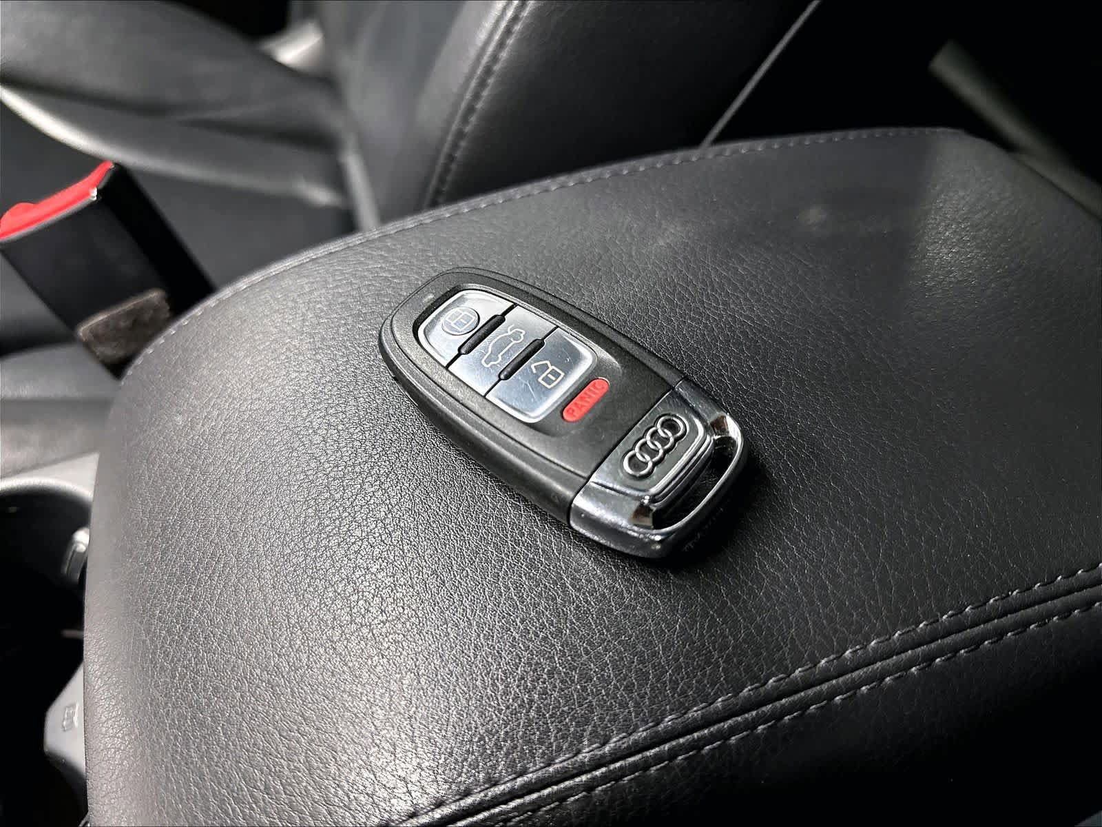 Used 2017 Audi Q5 2.0T Premium Plus w/ Technology Package AWD/4WD image 12