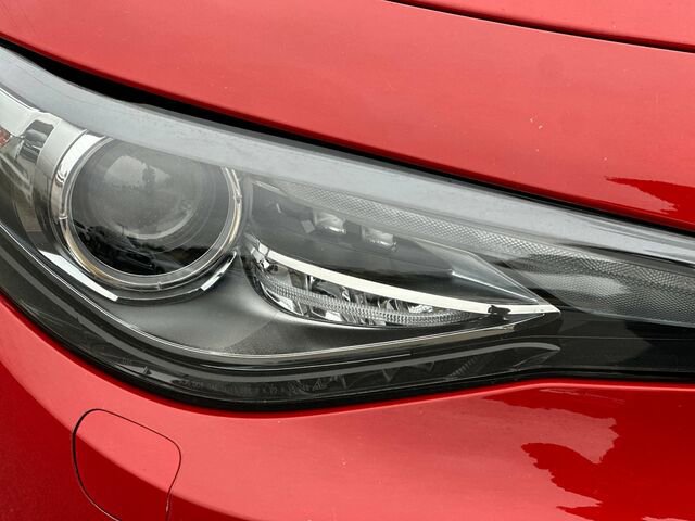 Used 2022 Alfa Romeo Giulia Quadrifoglio RWD image 31