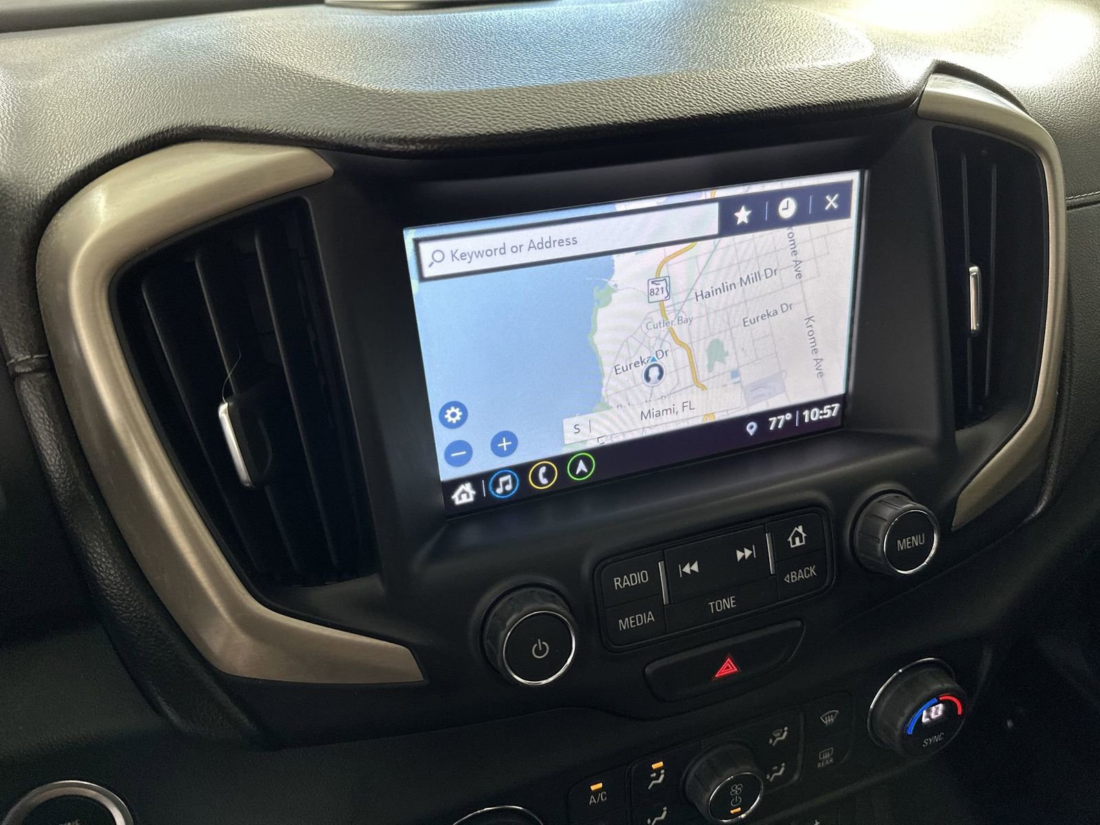 Used 2018 GMC Terrain Denali w/ Advanced Safety Package FWD image 18