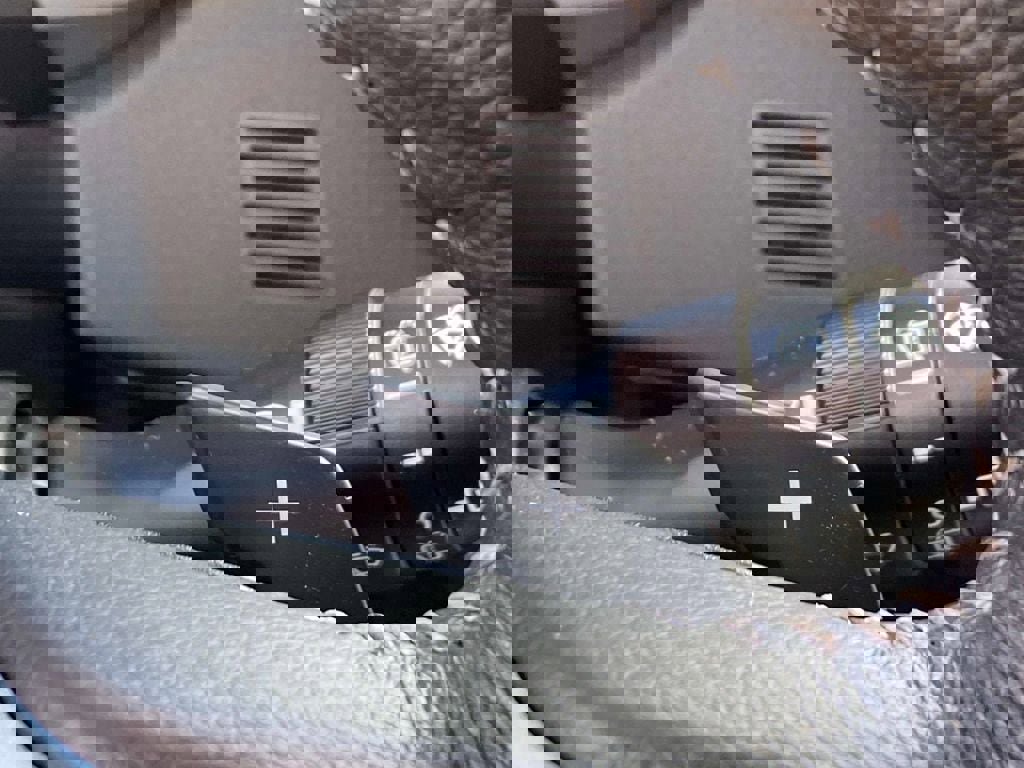 Certified 2023 Subaru Ascent Limited w/ Technology Package image 20