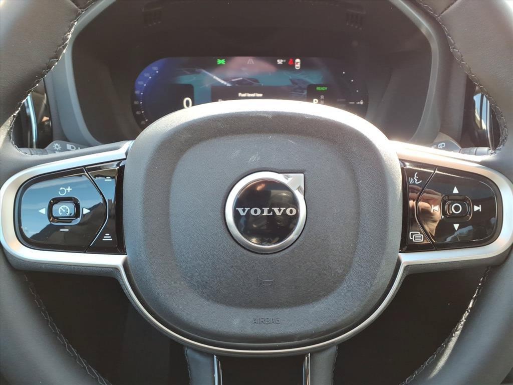 New 2026 Volvo XC60 T8 Plus w/ Protection Package Premier AWD/4WD image 10