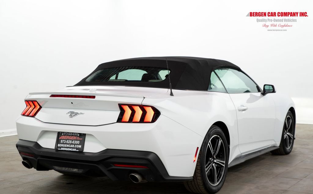 Used 2024 Ford Mustang Premium image 14