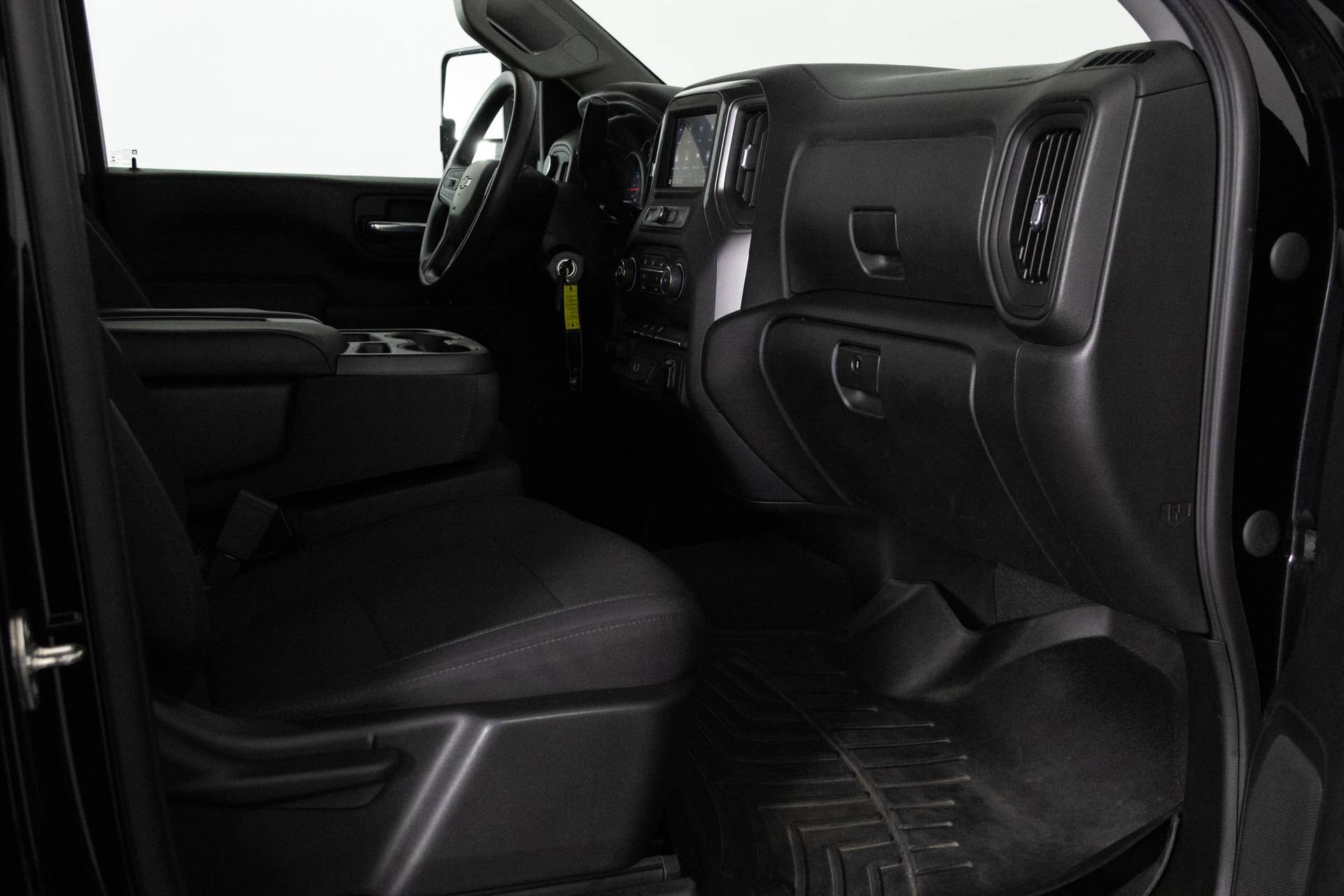 Used 2020 Chevrolet Silverado 2500 Custom w/ Custom Value Package image 35