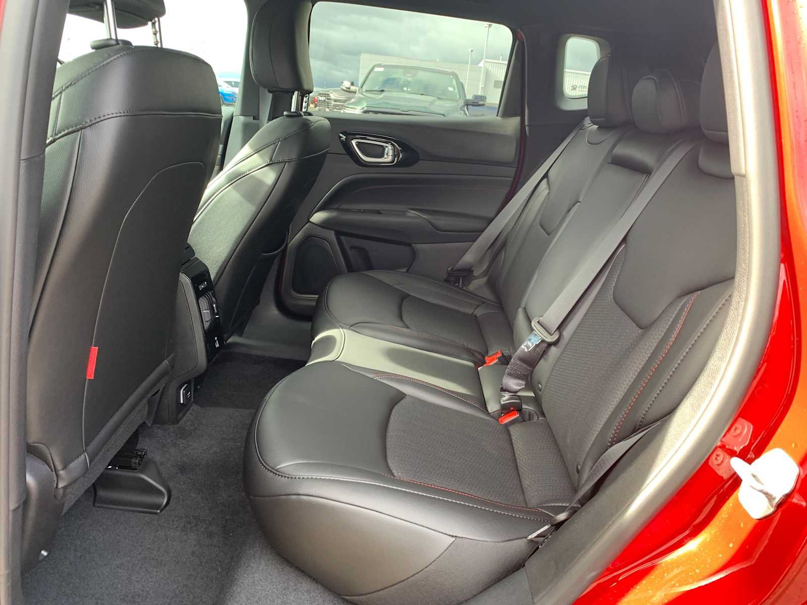 New 2026 Jeep Compass Trailhawk AWD/4WD image 14