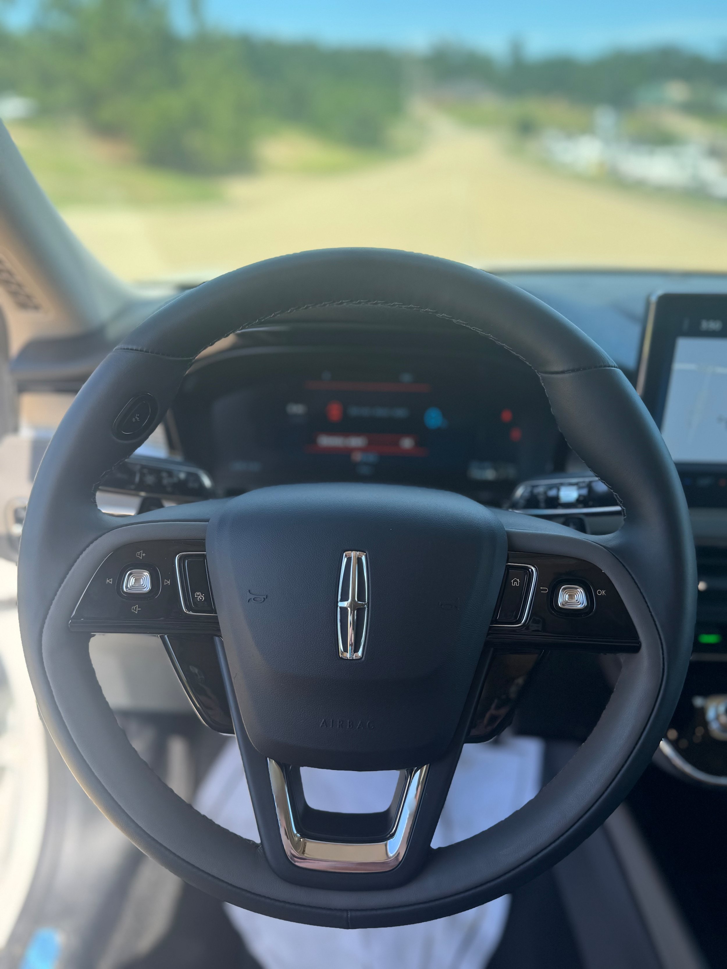 New 2024 Lincoln Corsair Grand Touring AWD/4WD image 5
