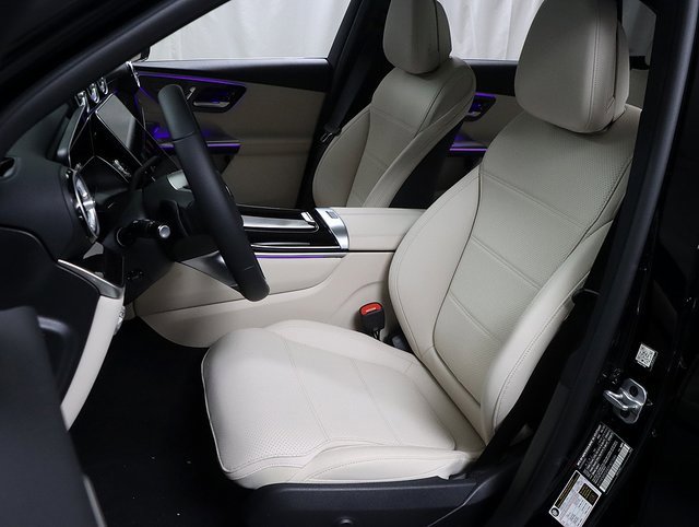 New 2025 Mercedes-Benz GLC 350e 4MATIC image 11