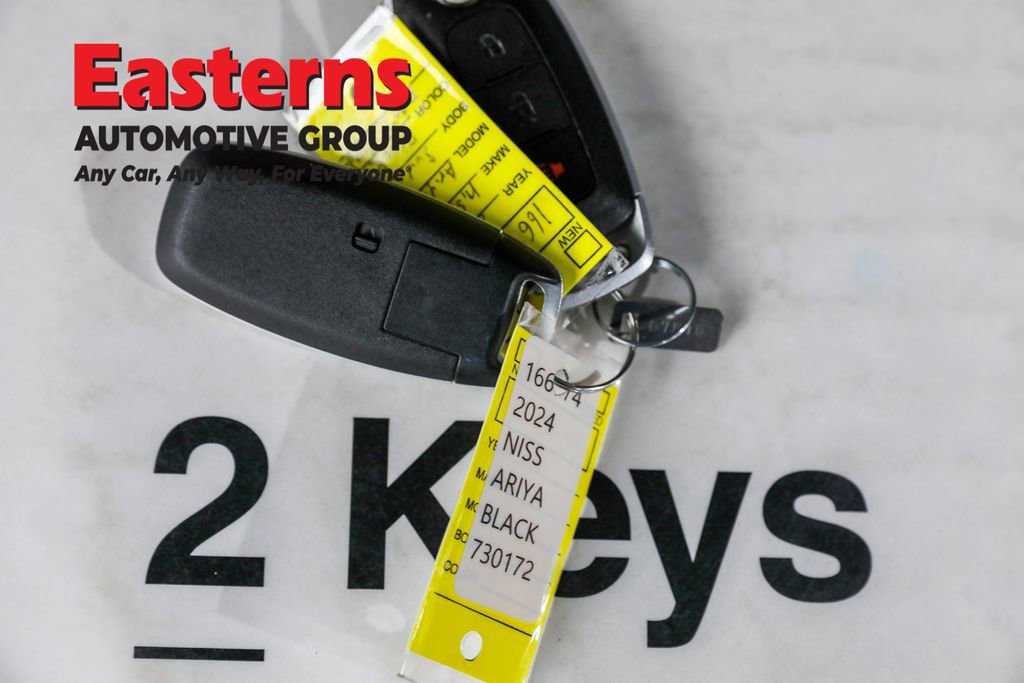 Used 2024 Nissan Ariya AWD image 26