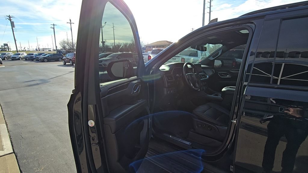 Used 2023 Chevrolet Tahoe RST w/ Max Trailering Package image 15