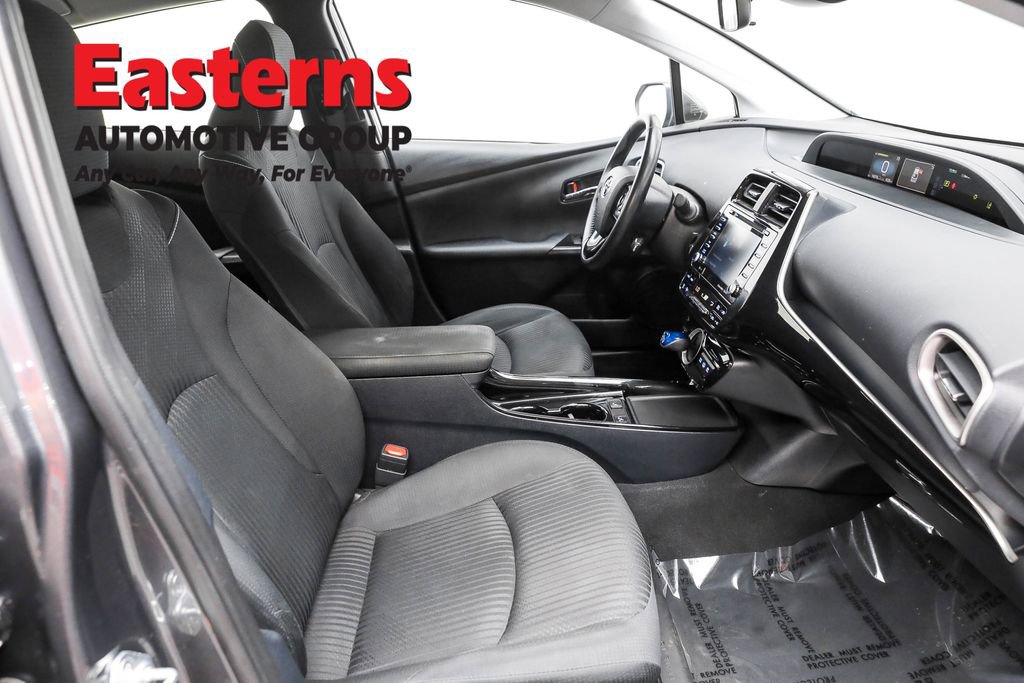 Used 2021 Toyota Prius Prime LE FWD image 23