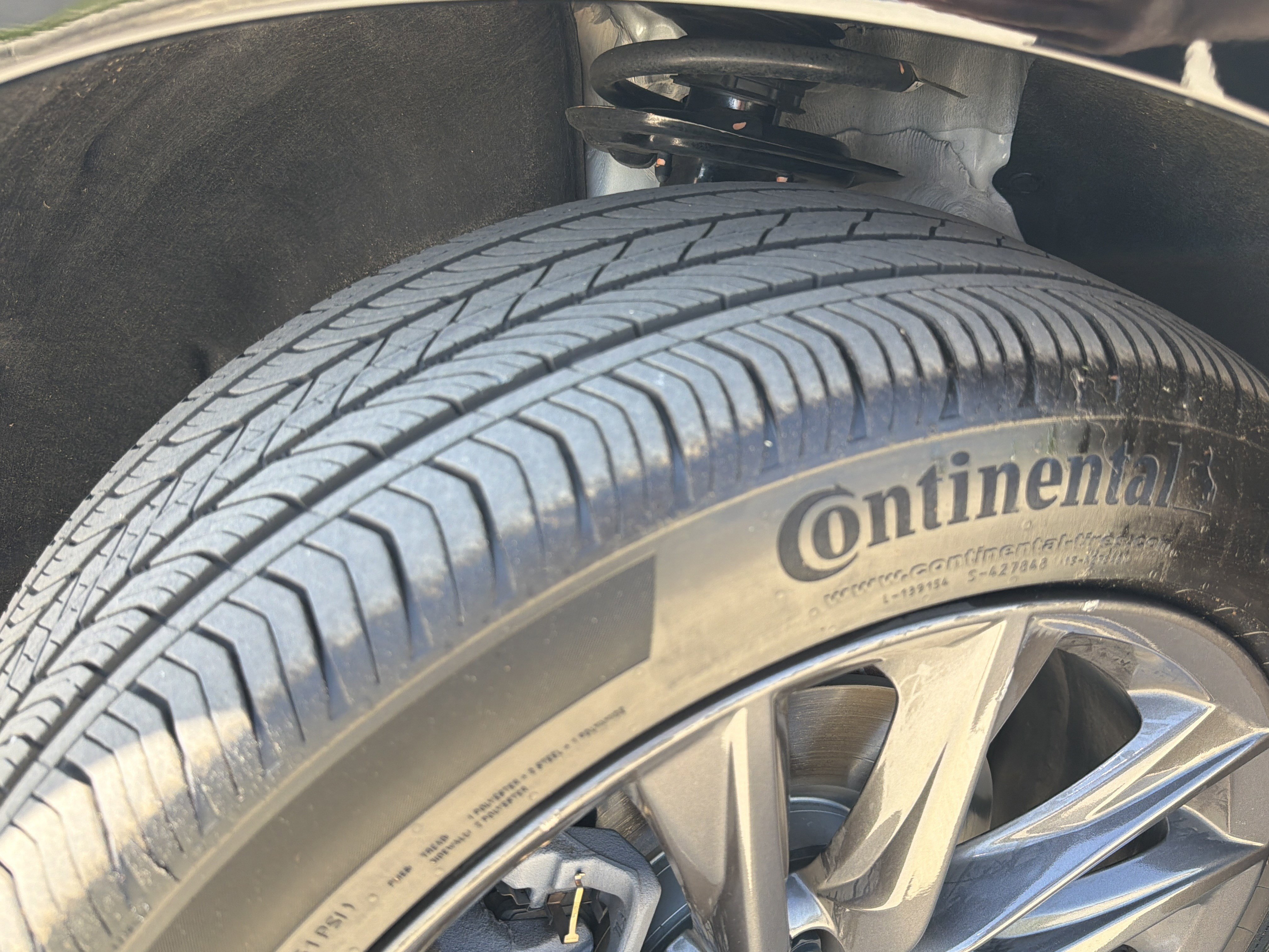 Certified 2025 Acura ADX A-Spec image 12