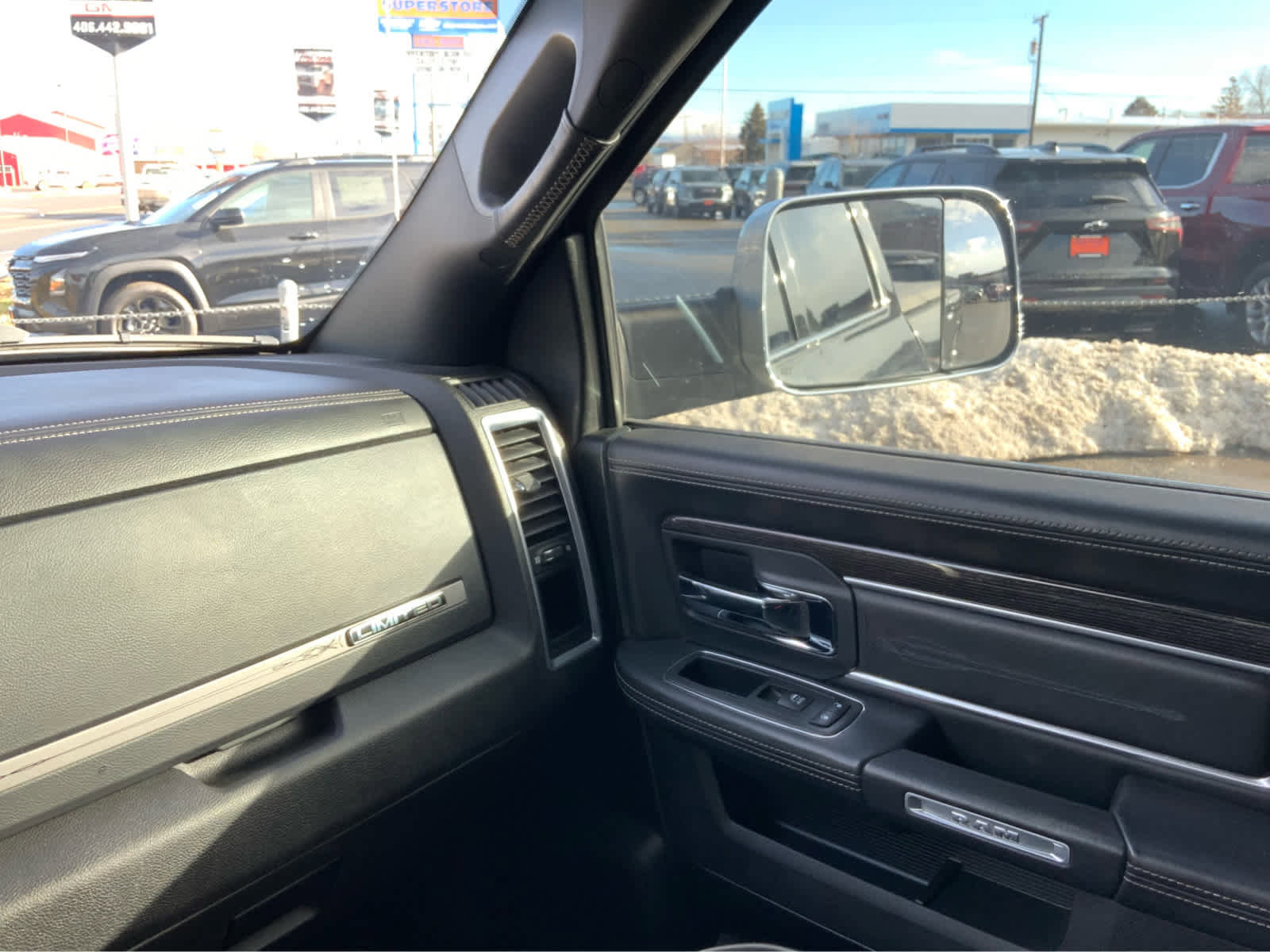 Used 2018 RAM 1500 Limited image 36