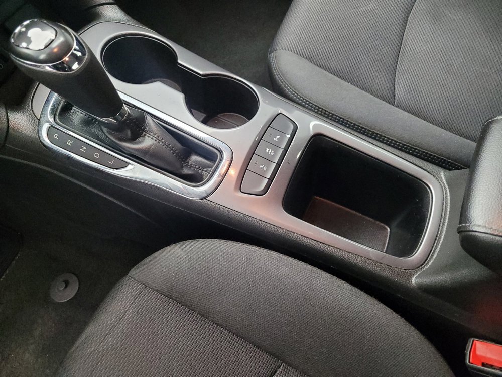 Used 2019 Chevrolet Cruze LT w/ Convenience Package image 26