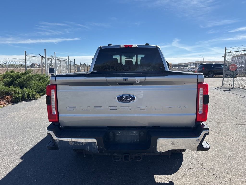 Used 2023 Ford F250 Lariat image 5