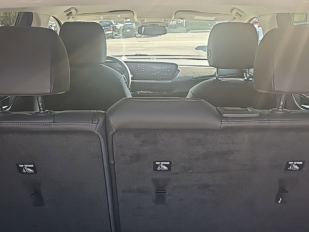 Certified 2025 Buick Envision Preferred image 7