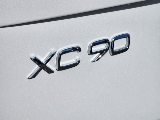 New 2026 Volvo XC90 B6 Plus w/ Protection Package AWD/4WD image 17