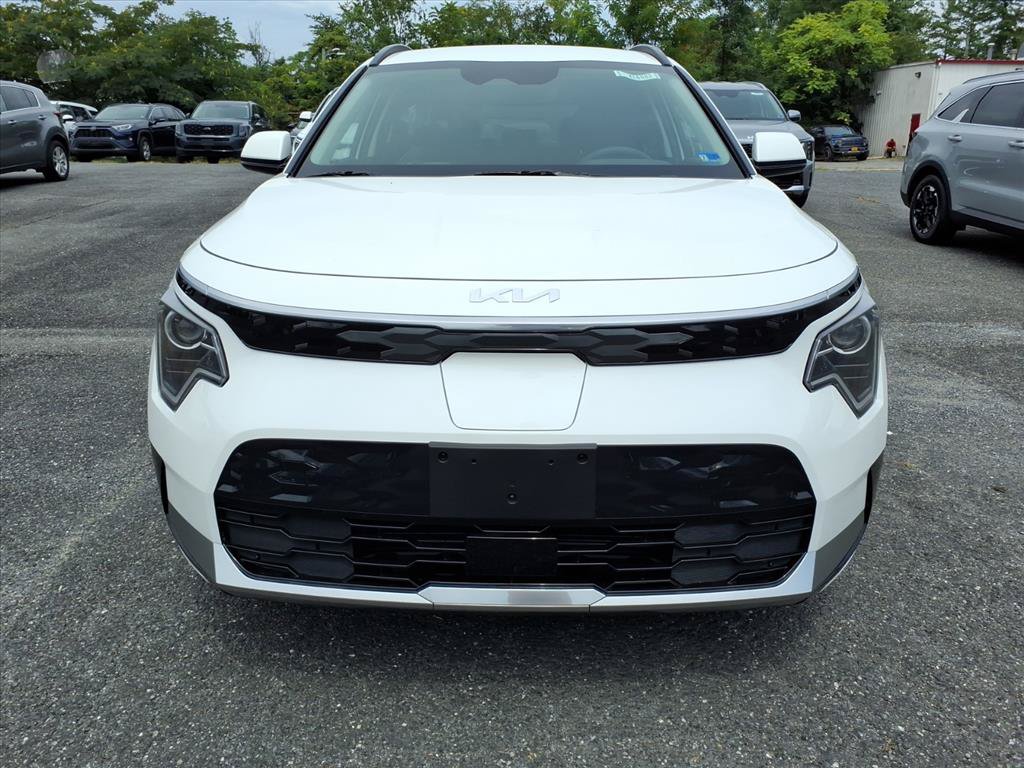 New 2026 Kia Niro Wind w/ Wind Preserve Package FWD image 9