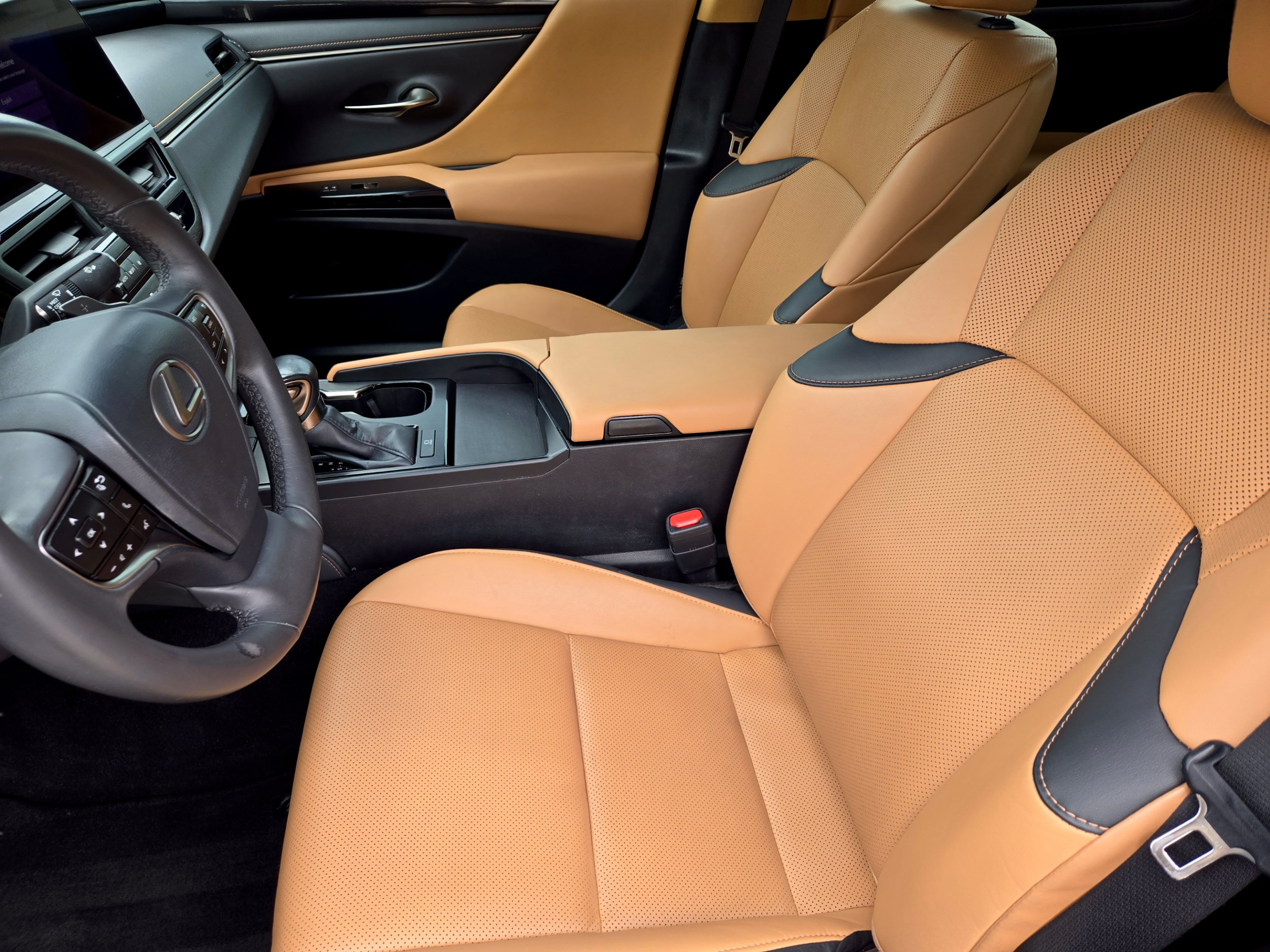Used 2023 Lexus ES 350 w/ Accessory Package (Z2) FWD image 9