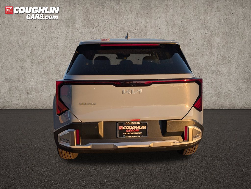 New 2027 Kia Seltos S FWD image 6