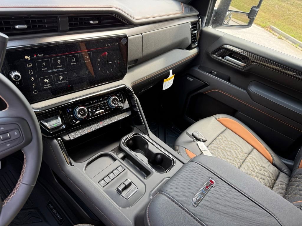New 2026 GMC Sierra 2500 AT4 w/ Technology Package AWD/4WD image 29
