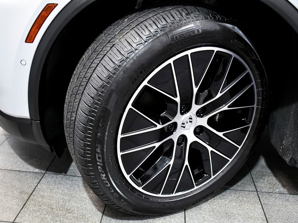 Used 2025 Porsche Macan 4 Electric AWD/4WD image 7