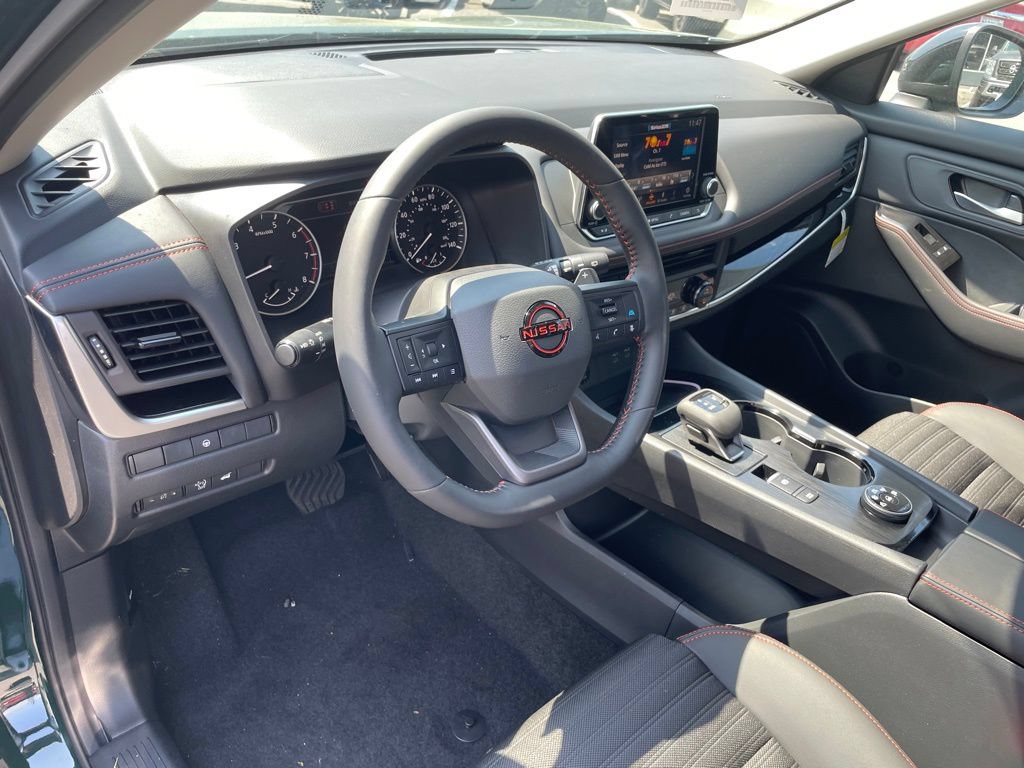 New 2026 Nissan Rogue SV w/ Rock Creek Premium Package AWD/4WD image 9
