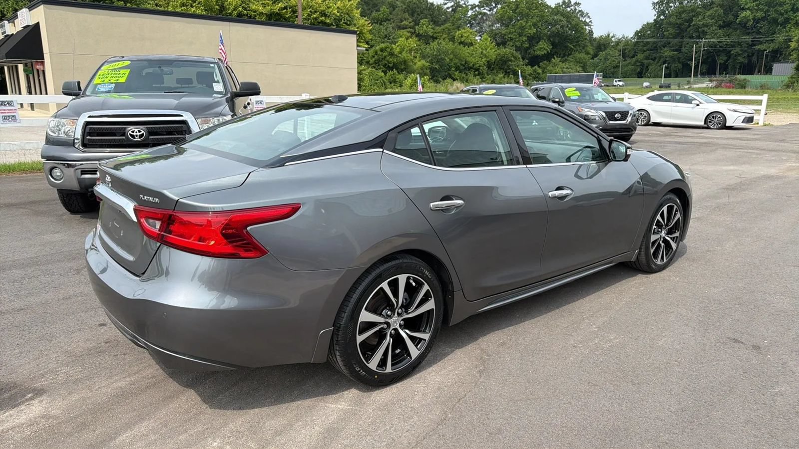 Used 2018 Nissan Maxima Platinum FWD image 5