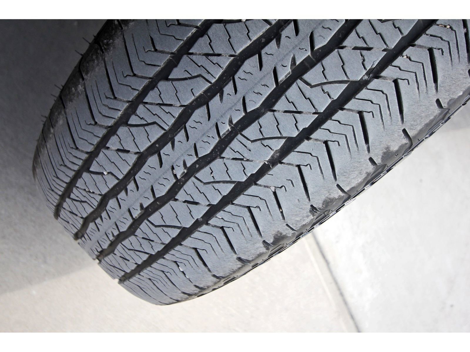 Used 2023 Ford F150 Lariat w/ Equipment Group 502A High image 31