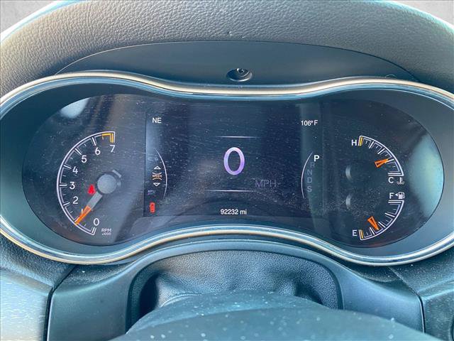 Used 2015 Jeep Grand Cherokee Limited RWD image 11