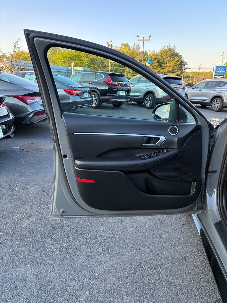 Used 2023 Hyundai Sonata SEL w/ Convenience Package FWD image 44