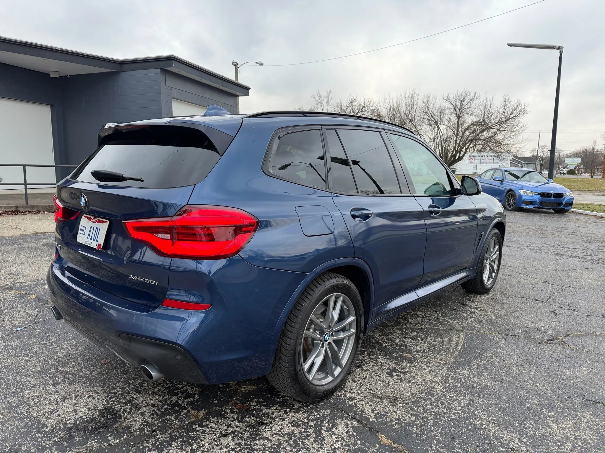 Used 2019 BMW X3 xDrive30i w/ Premium Package Essential image 9